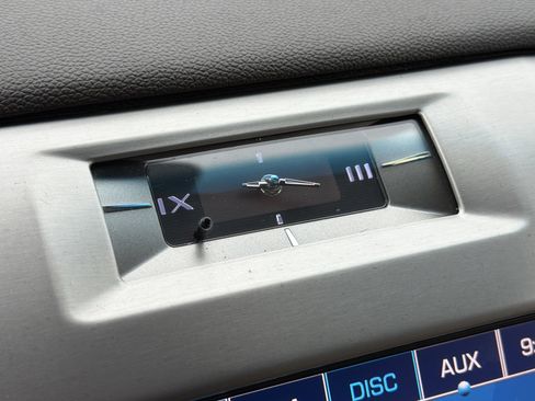 Used 2013 Cadillac Escalade EXT Premium image 32