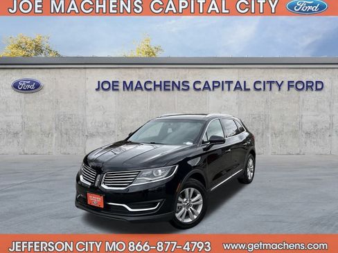 Used 2017 Lincoln MKX Premiere image 3