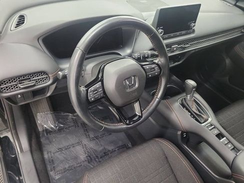 Certified 2025 Honda HR-V Sport image 15