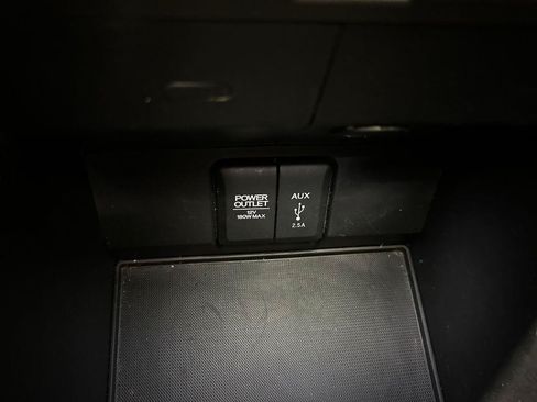 Used 2017 Honda Pilot Touring image 20