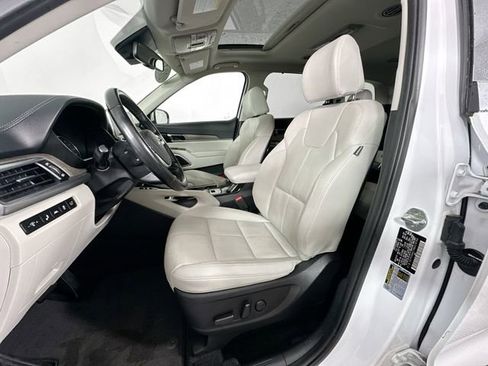 Used 2022 Kia Telluride EX w/ EX Premium Package AWD/4WD image 4