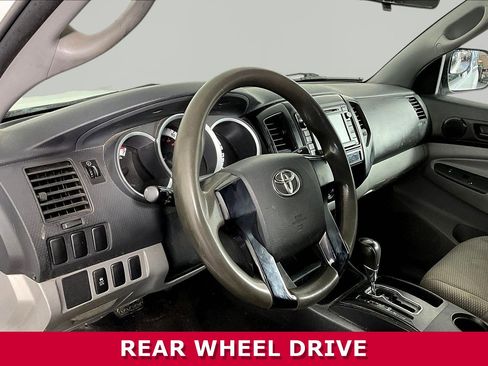 Used 2014 Toyota Tacoma 2WD Access Cab image 16