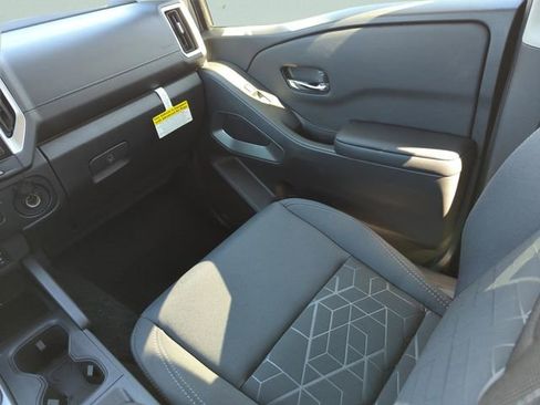 New 2026 Nissan Frontier SV w/ SV Convenience Package RWD image 23