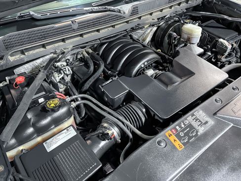 Used 2018 Chevrolet Silverado 1500 LT w/ All Star Edition image 30