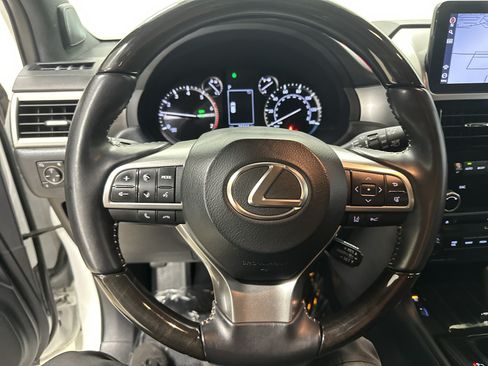 Certified 2023 Lexus GX 460 Premium w/ Premium Package AWD/4WD image 20