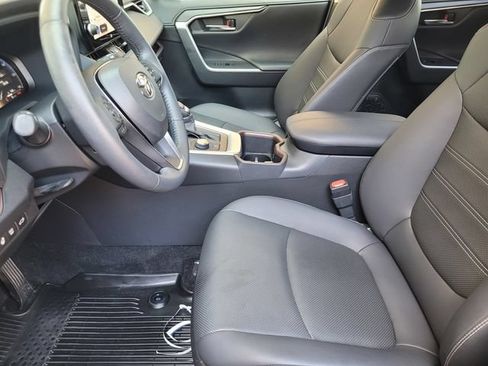 Used 2023 Toyota RAV4 Limited AWD/4WD image 24