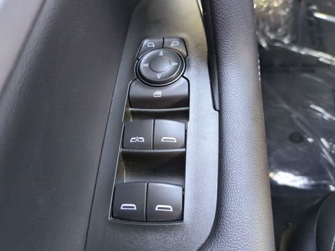 Used 2025 Chevrolet Blazer LT FWD image 22