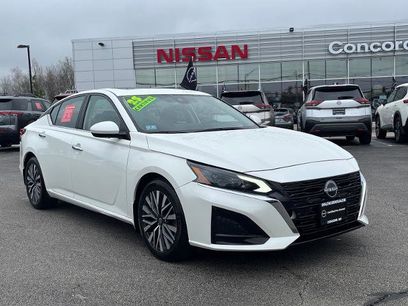 Certified 2023 Nissan Altima 2.5 SV w/ SV Premium Package