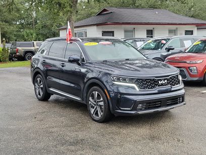 Certified 2022 Kia Sorento SX Prestige w/ Panoramic Sunroof Package