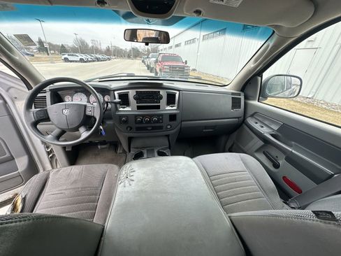 Used 2008 Dodge Ram 1500 Truck SLT image 17