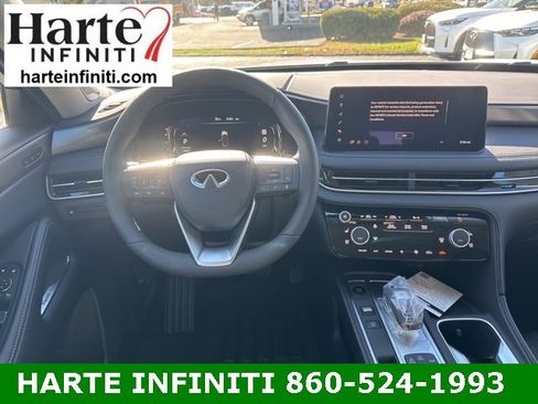 New 2026 INFINITI QX60 Luxe image 9
