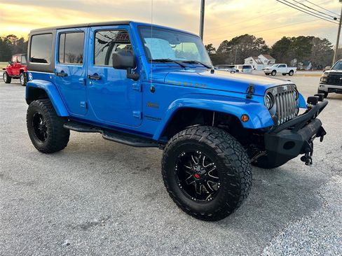 Used 2015 Jeep Wrangler Unlimited Sport image 7
