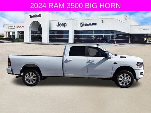 Used 2024 RAM 3500 Big Horn w/ Night Edition AWD/4WD image 8