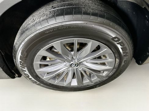 Used 2025 MAZDA CX-90 3.3 Turbo w/ Select Package image 11