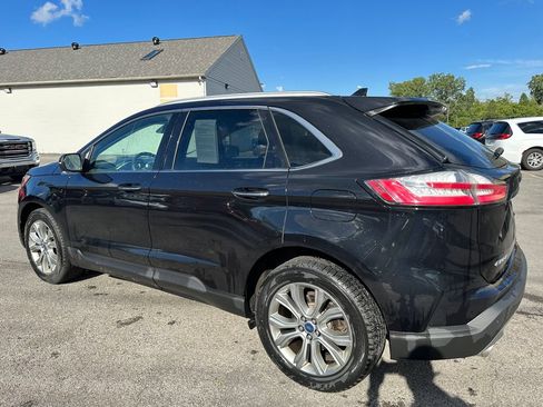 Used 2019 Ford Edge Titanium w/ Cold Weather Package AWD/4WD image 15