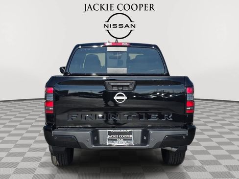 New 2027 Nissan Frontier SV RWD image 6