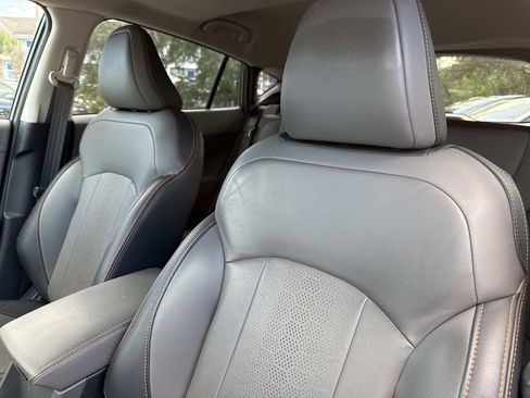 Used 2024 Subaru Crosstrek 2.5i Limited w/ Crosstrek Mirror Package image 22