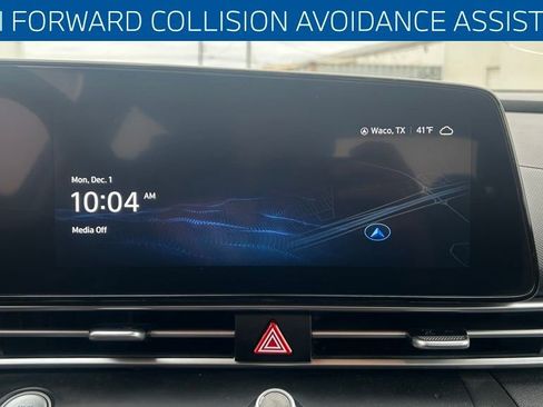 Used 2023 Hyundai Elantra SEL w/ Convenience Package image 13