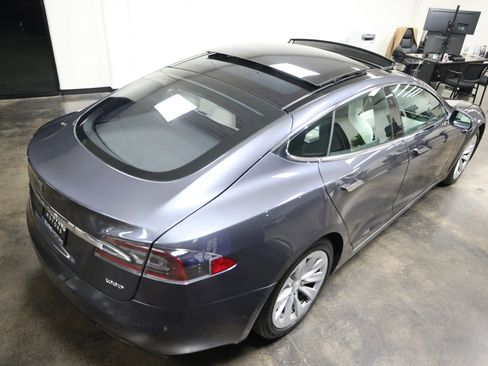 Used 2017 Tesla Model S 100D image 12