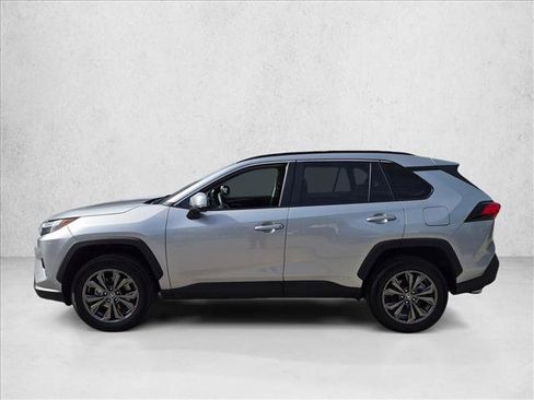 Used 2023 Toyota RAV4 XLE Premium AWD/4WD image 8
