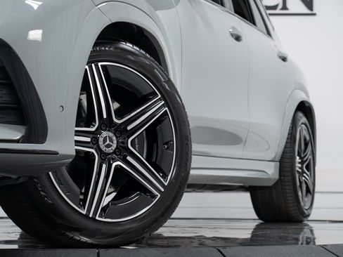 New 2026 Mercedes-Benz GLE 580 4MATIC image 27