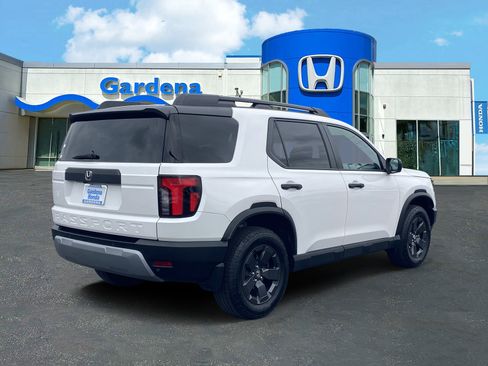 Certified 2026 Honda Passport RTL image 6