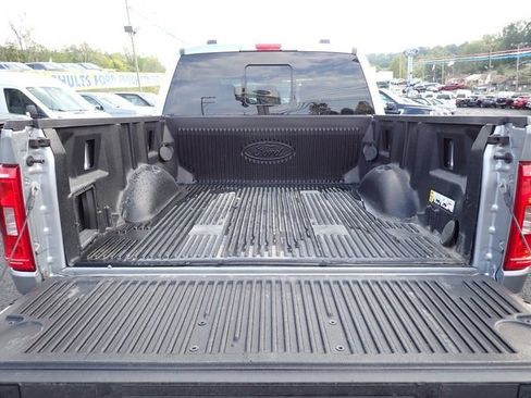 Used 2022 Ford F150 XLT w/ Equipment Group 302A High image 8
