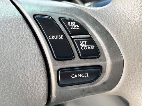 Used 2011 Subaru Forester 2.5X Premium w/ All-Weather Pkg AWD/4WD image 24