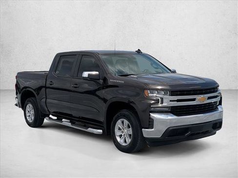 Used 2021 Chevrolet Silverado 1500 LT RWD image 3