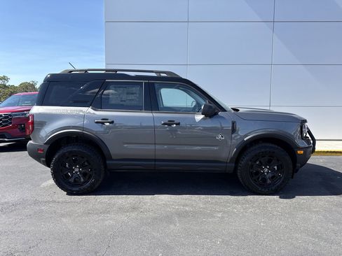 New 2026 Ford Bronco Sport Outer Banks w/ Sasquatch Outer Banks Package AWD/4WD image 3