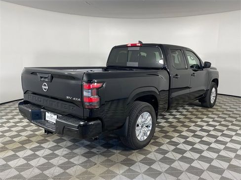 Used 2024 Nissan Frontier SV w/ Technology Package image 23