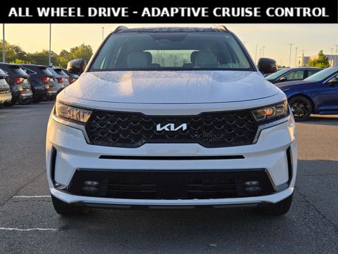 Used 2023 Kia Sorento SX AWD/4WD image 2