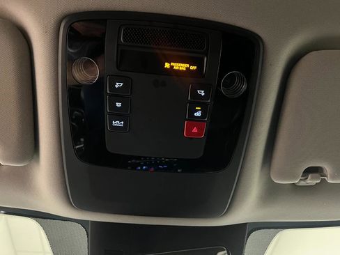 Used 2024 Kia Carnival SX FWD image 50