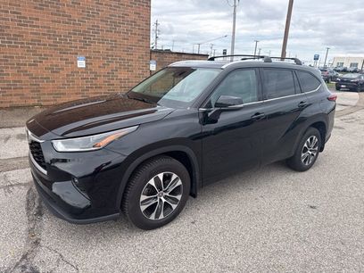 Used 2021 Toyota Highlander XLE