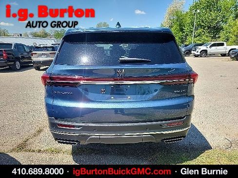 Used 2025 Buick Enclave Preferred w/ Power Package FWD image 5