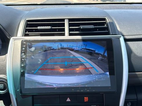 Used 2017 Toyota Camry XLE w/ Moonroof Package FWD image 15