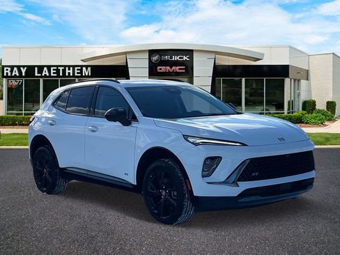 New 2026 Buick Envision Sport Touring image 7
