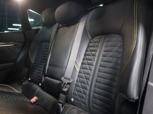 Used 2022 Maserati Levante F Tributo AWD/4WD image 18
