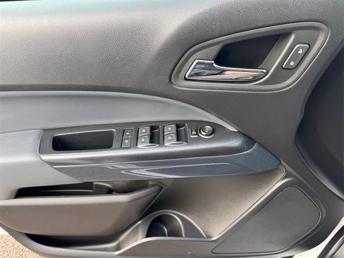 Used 2022 Chevrolet Colorado Z71 w/ Safety Package image 20