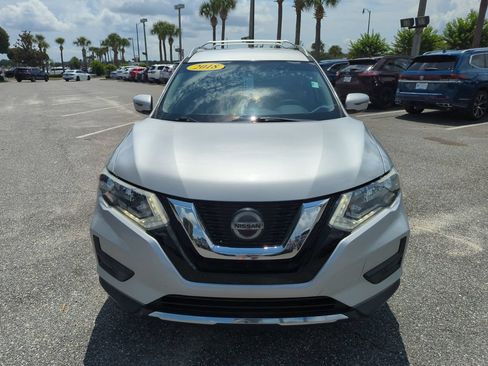 Used 2018 Nissan Rogue SV FWD image 15