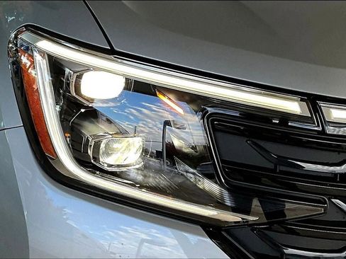 New 2026 Volkswagen Atlas Cross Sport SEL R-Line image 29