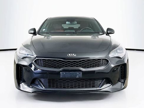 Used 2018 Kia Stinger GT1 image 6