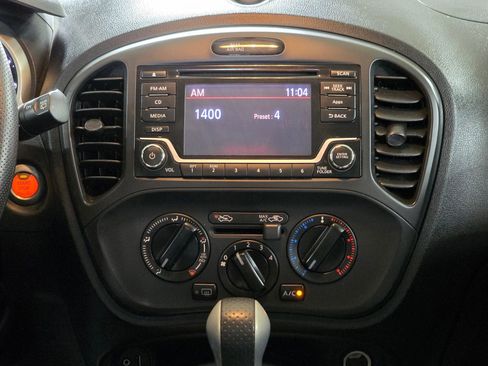 Used 2016 Nissan Juke S FWD image 24