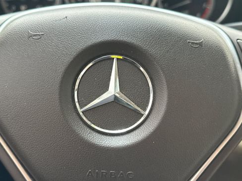 Used 2015 Mercedes-Benz E 350 Sedan image 29