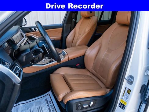 Used 2021 BMW X5 xDrive40i w/ Premium Package image 14