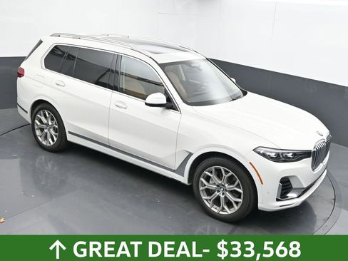 Used 2022 BMW X7 xDrive40i w/ Executive Package image 37