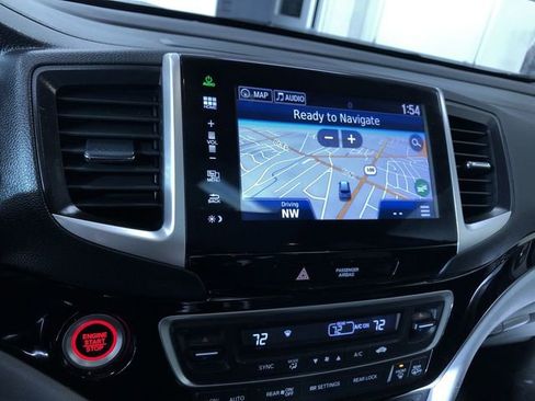 Used 2016 Honda Pilot Elite image 28