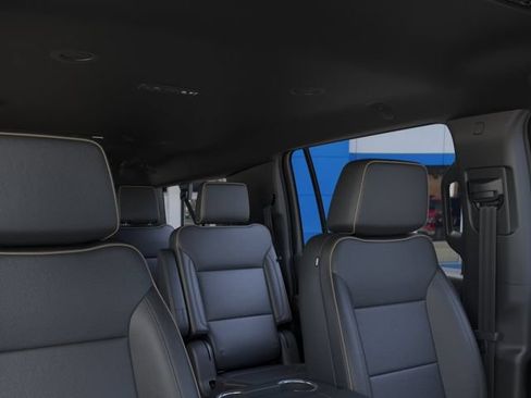 New 2026 Chevrolet Suburban Premier AWD/4WD image 26
