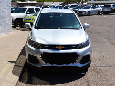 Used 2020 Chevrolet Trax LS w/ Tint and Cruise Package FWD image 15