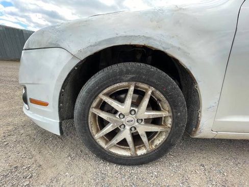 Used 2011 Ford Fusion SEL FWD image 11